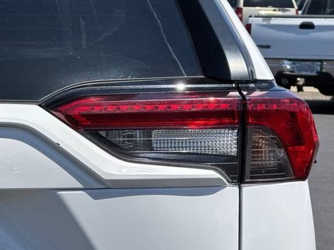 Used 2024 Toyota RAV4 XLE FWD image 49