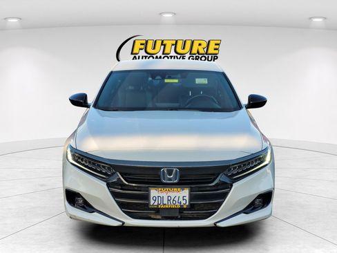 Used 2022 Honda Accord Sport image 9