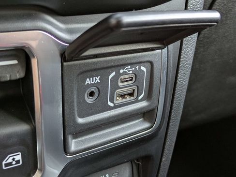Used 2022 Jeep Wrangler Sport AWD/4WD image 20