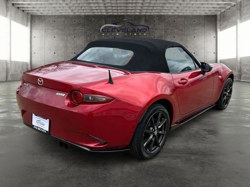 Used 2016 MAZDA MX-5 Miata Club image 3