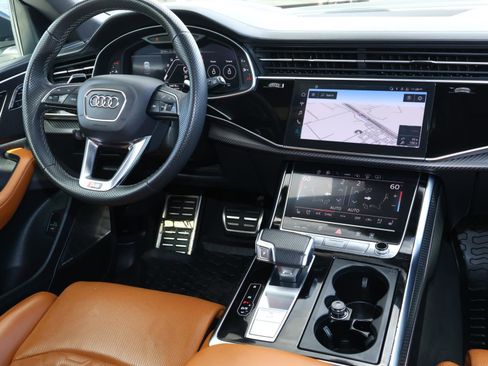 Used 2024 Audi RS Q8 4.0T w/ Black Optic Package image 11