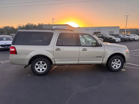 Used 2008 Ford Expedition EL XLT image 23