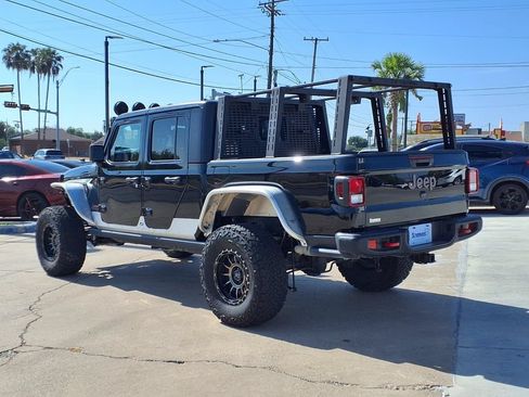 Used 2022 Jeep Gladiator Rubicon w/ Trailer Tow Package AWD/4WD image 6