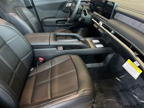 New 2027 Kia Telluride SX Prestige image 13