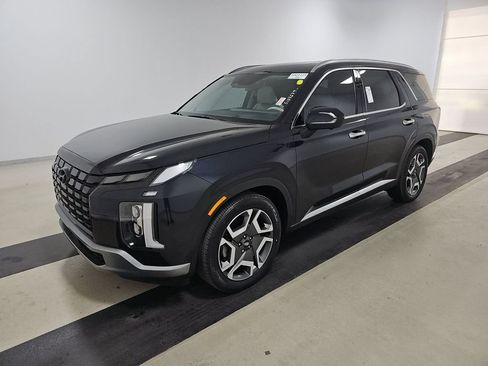 Used 2025 Hyundai Palisade Limited FWD image 3