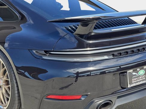 Used 2025 Porsche 911 Carrera S RWD image 36