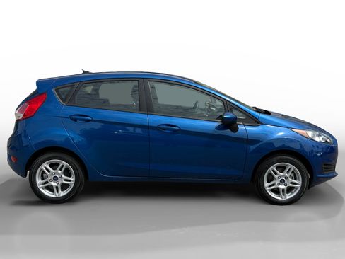 Used 2019 Ford Fiesta SE FWD image 6