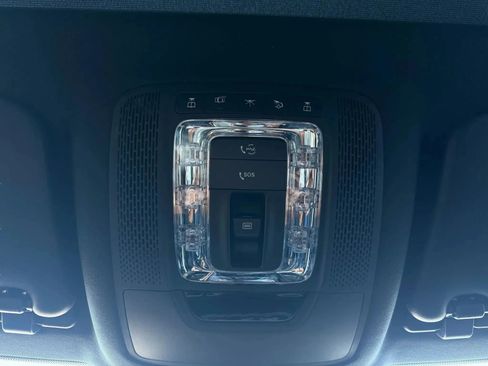 Used 2020 Mercedes-Benz GLE 350 4MATIC image 35