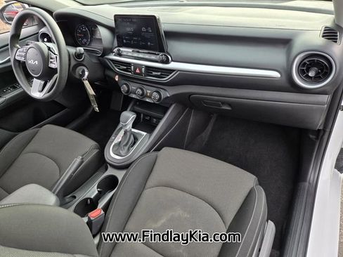 Certified 2023 Kia Forte LXS image 19
