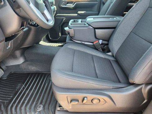 New 2025 GMC Sierra 1500 Elevation AWD/4WD image 7