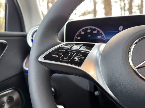New 2026 Mercedes-Benz GLC 300 4MATIC image 23