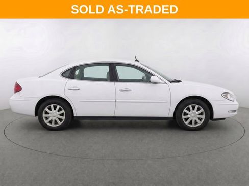 Used 2005 Buick LaCrosse CX FWD image 4