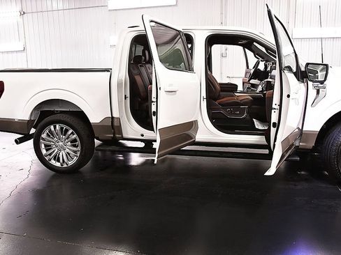 Used 2025 Ford F150 King Ranch AWD/4WD image 36