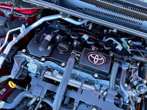 Used 2025 Toyota Corolla SE image 32