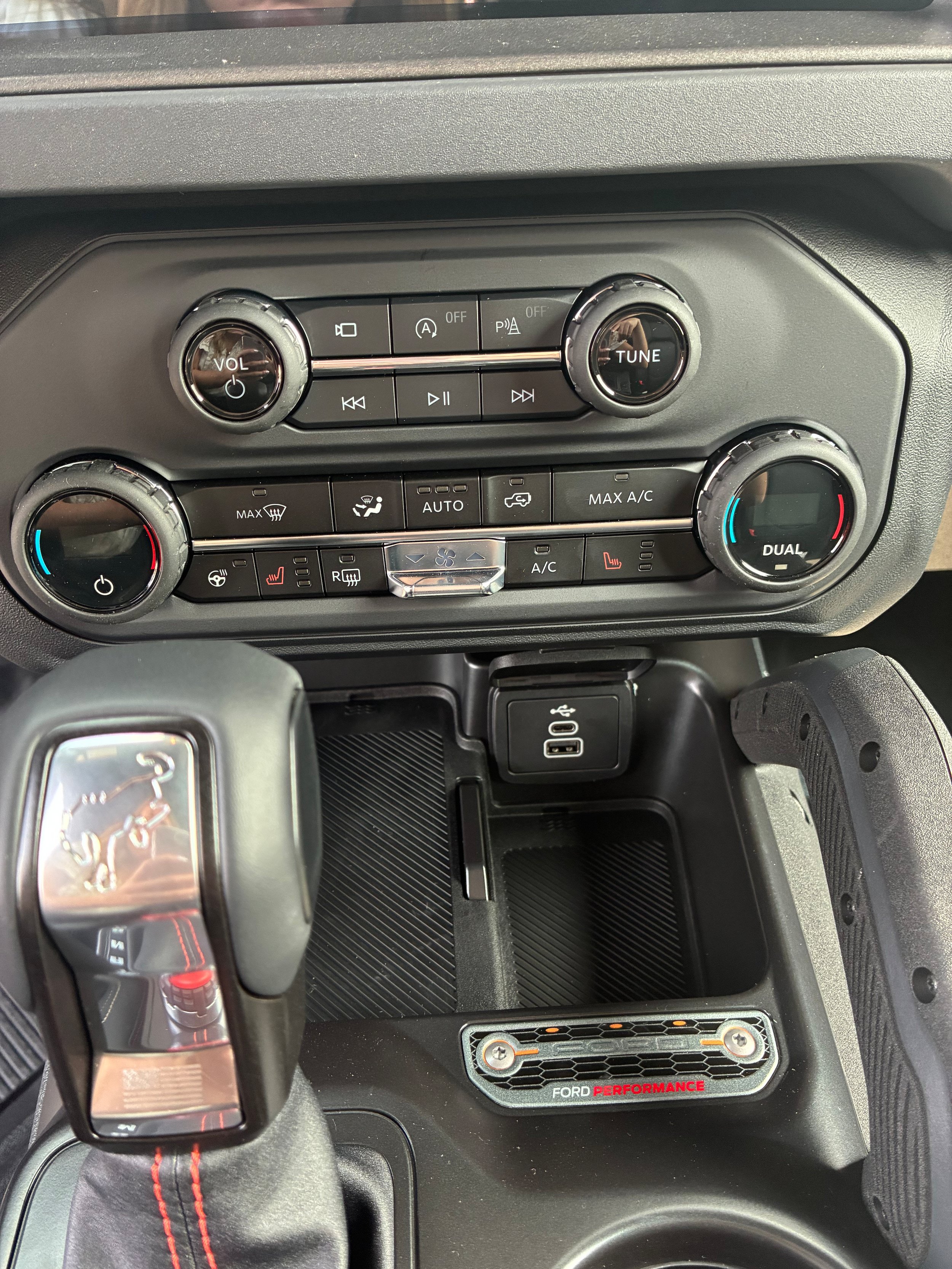 New 2026 Ford Bronco Raptor AWD/4WD image 14