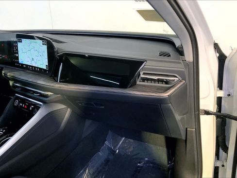 Used 2025 Audi Q5 Premium AWD/4WD image 19