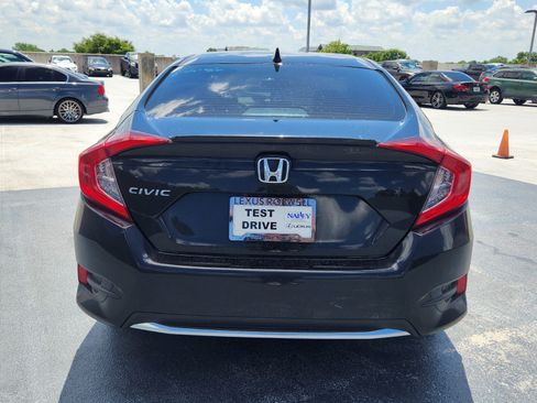 Used 2020 Honda Civic EX image 4