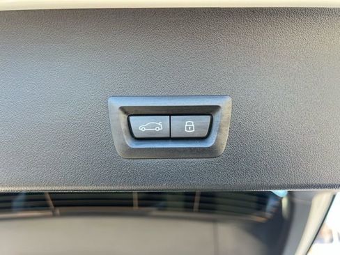 Used 2025 BMW X3 xDrive30i w/ Premium Package image 25