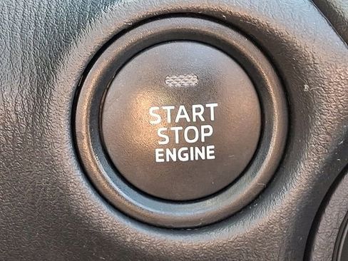 Used 2016 MAZDA MX-5 Miata Sport image 20