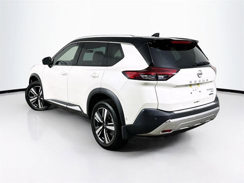 Used 2023 Nissan Rogue Platinum w/ Platinum Premium Package image 6