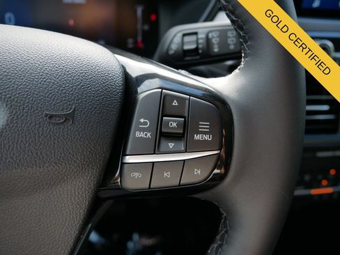 Certified 2023 Ford Escape Active AWD/4WD image 19