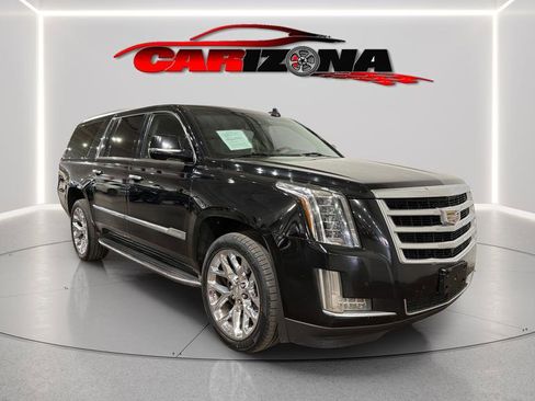 Used 2016 Cadillac Escalade ESV Luxury image 12