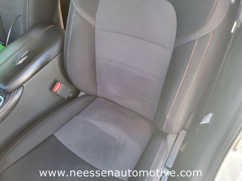 Used 2021 Nissan Sentra SR image 16