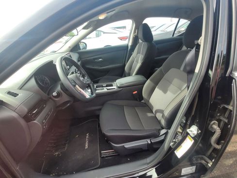 Used 2025 Nissan Sentra SV image 11