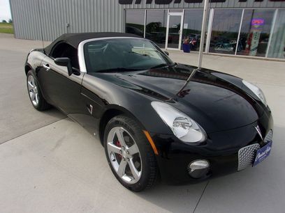 Used 2007 Pontiac Solstice Convertible w/ Premium Package