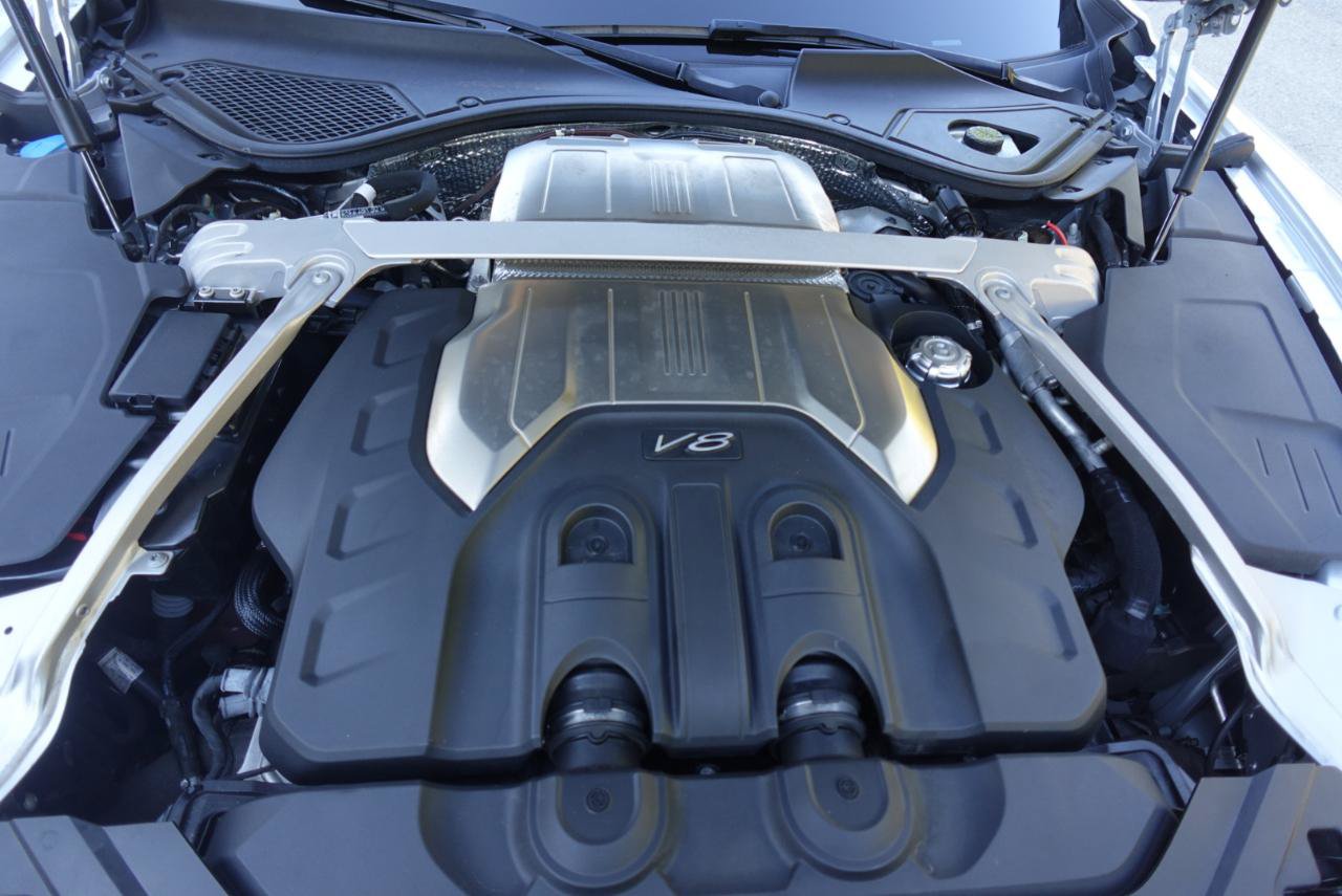 Used 2022 Bentley Flying Spur V8 AWD/4WD image 28