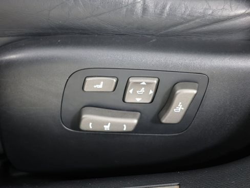Used 2010 Lexus LS 460 RWD image 26