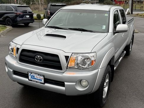 Used 2007 Toyota Tacoma PreRunner image 9