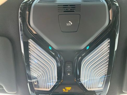 Used 2024 BMW i4 eDrive40 image 26