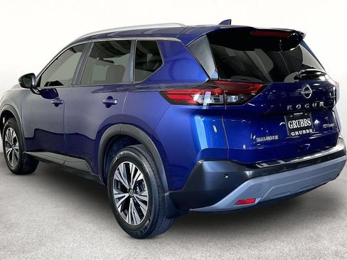 Used 2023 Nissan Rogue SV w/ SV Premium Package AWD/4WD image 14