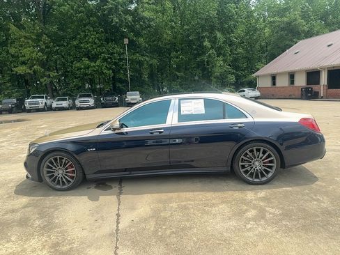 Used 2014 Mercedes-Benz S 550 Sedan w/ Sport Package Plus One image 8