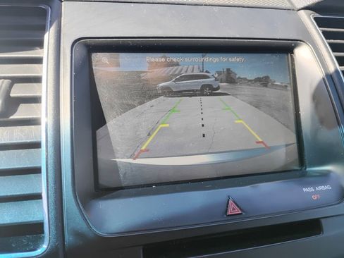Used 2014 Ford Taurus SEL w/ Equipment Group 201A FWD image 8