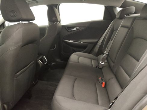 Used 2022 Chevrolet Malibu LT image 18