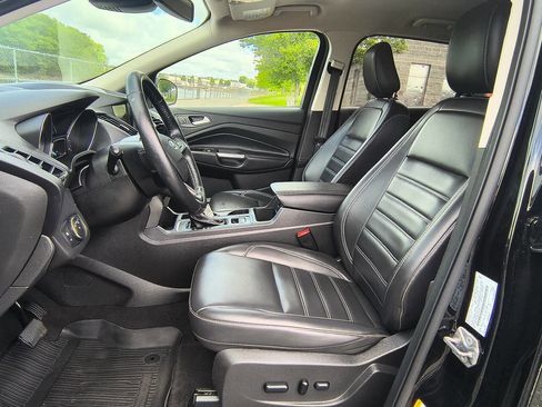Used 2019 Ford Escape SEL AWD/4WD image 10