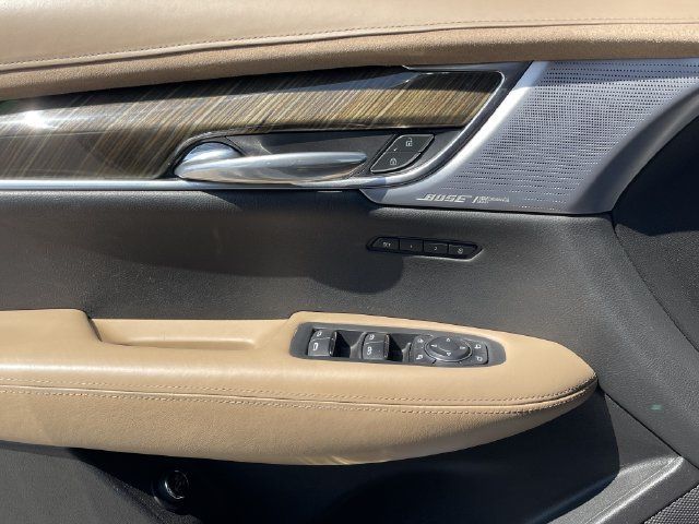 Used 2022 Cadillac XT6 Premium Luxury w/ Platinum Package AWD/4WD image 23