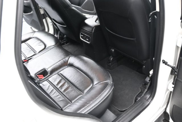 Used 2024 MAZDA CX-5 AWD 2.5 S w/ Preferred Package image 17