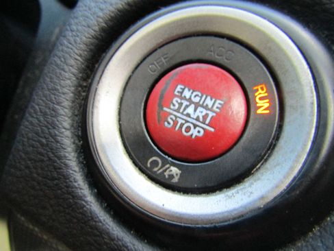 Used 2020 Dodge Durango SRT w/ Technology Group AWD/4WD image 25