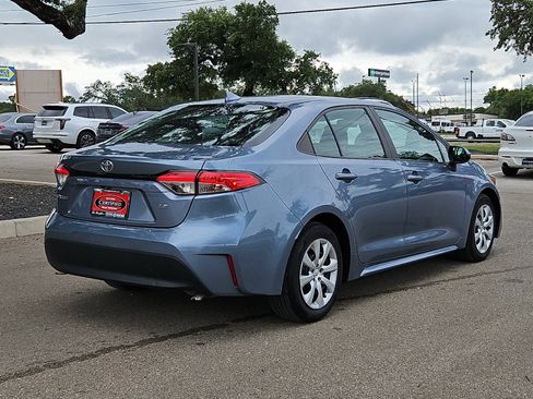 Certified 2023 Toyota Corolla LE FWD image 5