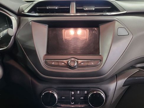 Used 2023 Chevrolet TrailBlazer LS image 16