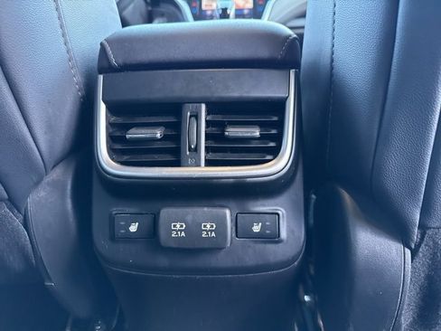 Used 2021 Subaru Outback Limited XT image 15