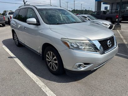 Used 2015 Nissan Pathfinder SL w/ SL Premium Package