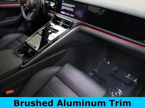 Used 2024 Porsche Panamera 4 image 13
