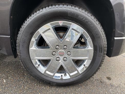 Used 2016 GMC Acadia Denali image 3