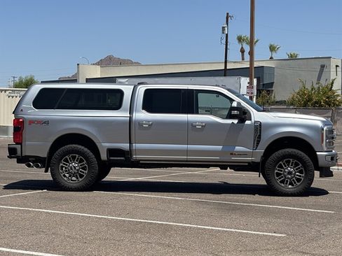 Used 2023 Ford F350 Limited w/ FX4 Off-Road Package AWD/4WD image 3