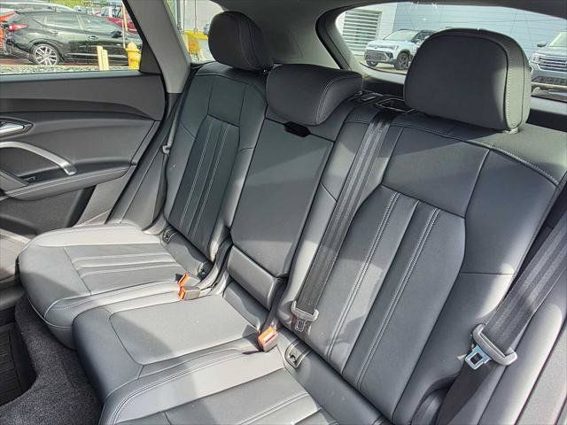 New 2026 Audi Q5 Premium Plus AWD/4WD image 17