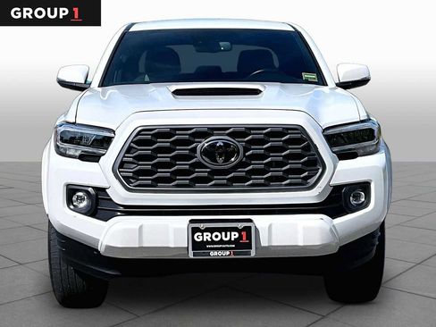 Certified 2023 Toyota Tacoma TRD Sport w/ Technology Package AWD/4WD image 4